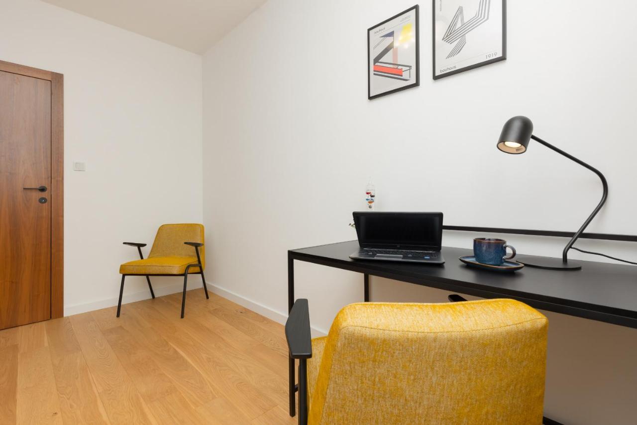 Trendy & Spacious 3-Room Apartament Warsaw Wilanow By Noclegi Renters Exteriér fotografie